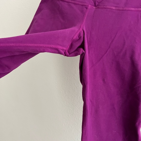 Beyond Yoga Purple Retro Cropped Pants - Picture 4 of 10